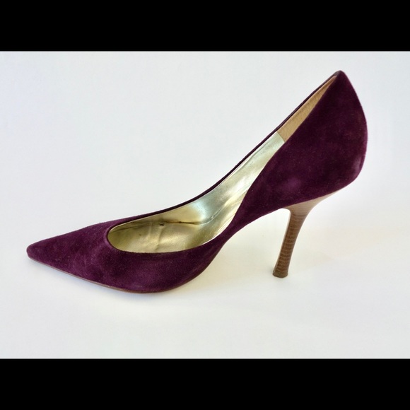 Guess by Marciano Suede Pumps - Picture 6 of 10